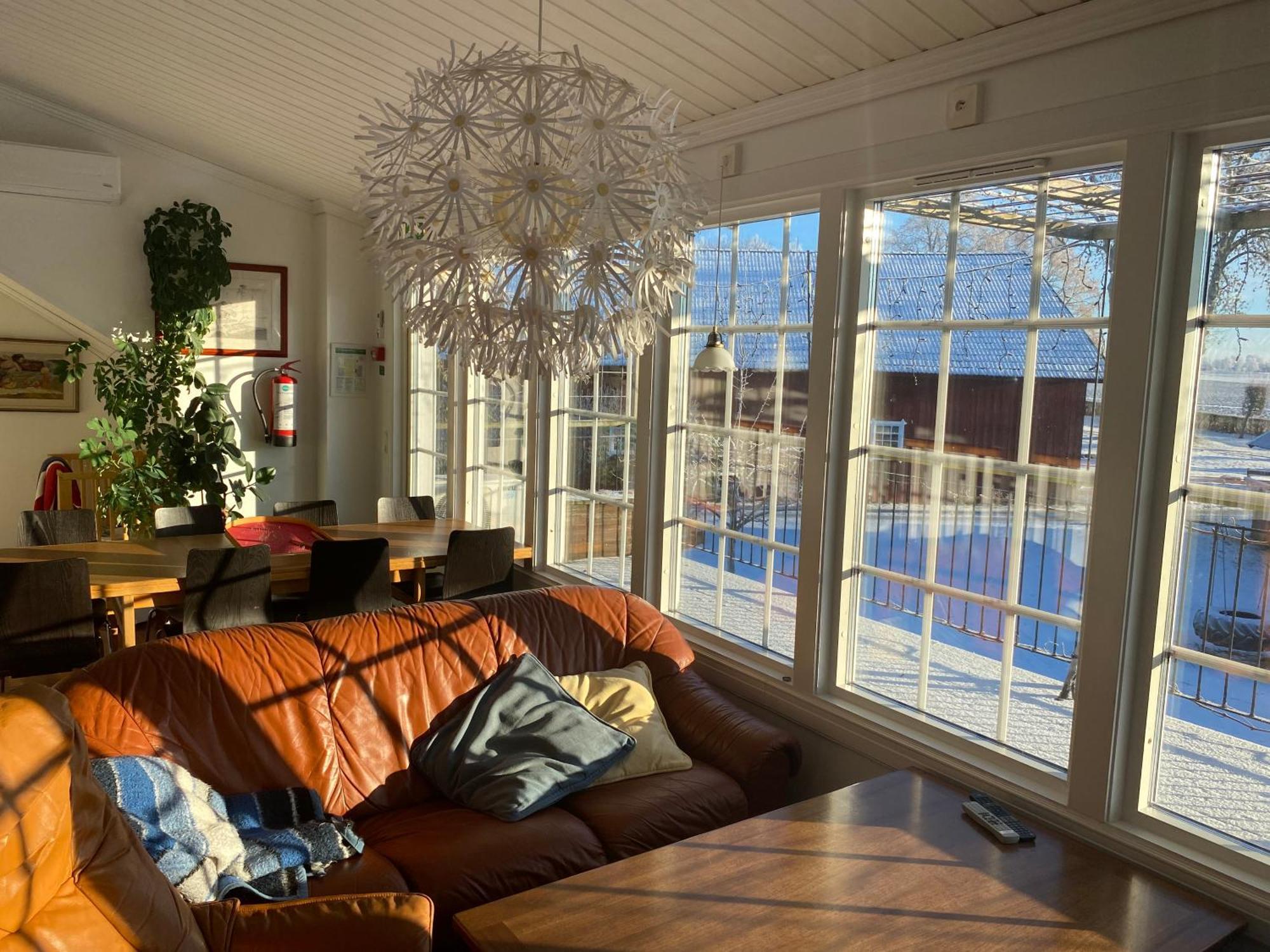 Aeventyrsgardens Vandrarhem, Kinnekulle Kallby Bagian luar foto